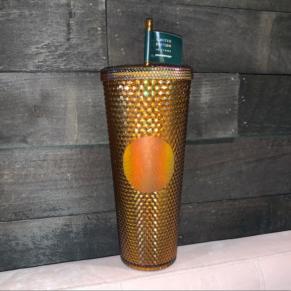 ✨FLASH SALE✨ Limited Edition Starbucks Studded Cup - Picture 2 of 6